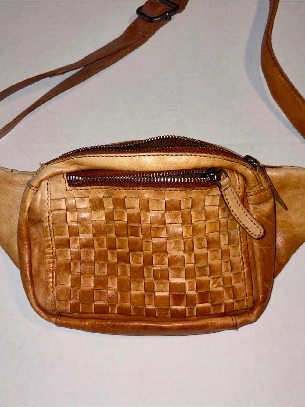 Vilenca Holland Brown Leather Woven Belt Bag Fanny Pack Crossbody Boho Vintage